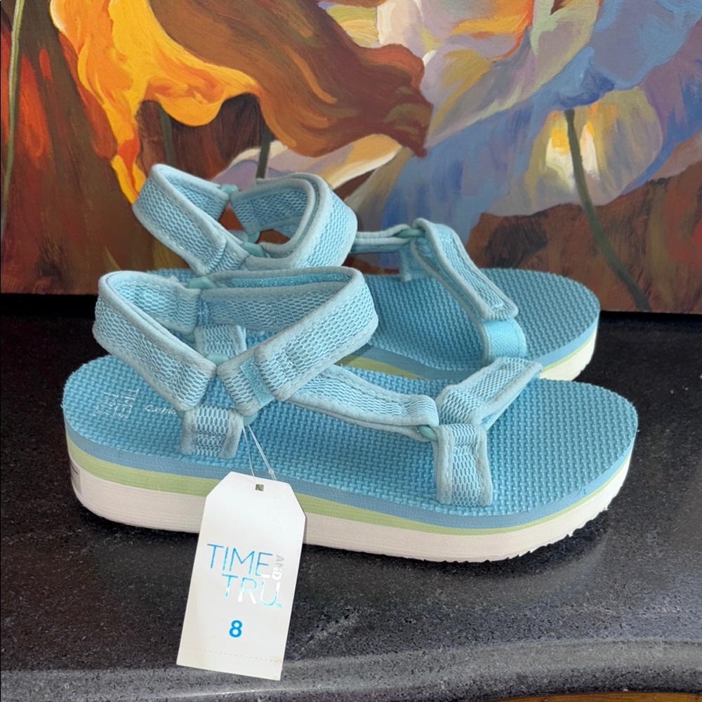 NWT platform nature sandals adjustable straps size 8